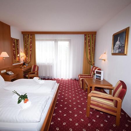 Hotel Goldenes Kreuz Tannheim Eksteriør billede