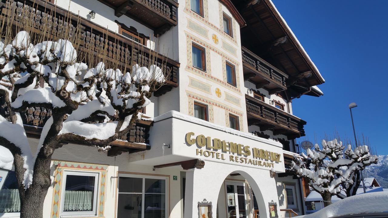 Hotel Goldenes Kreuz Tannheim Eksteriør billede